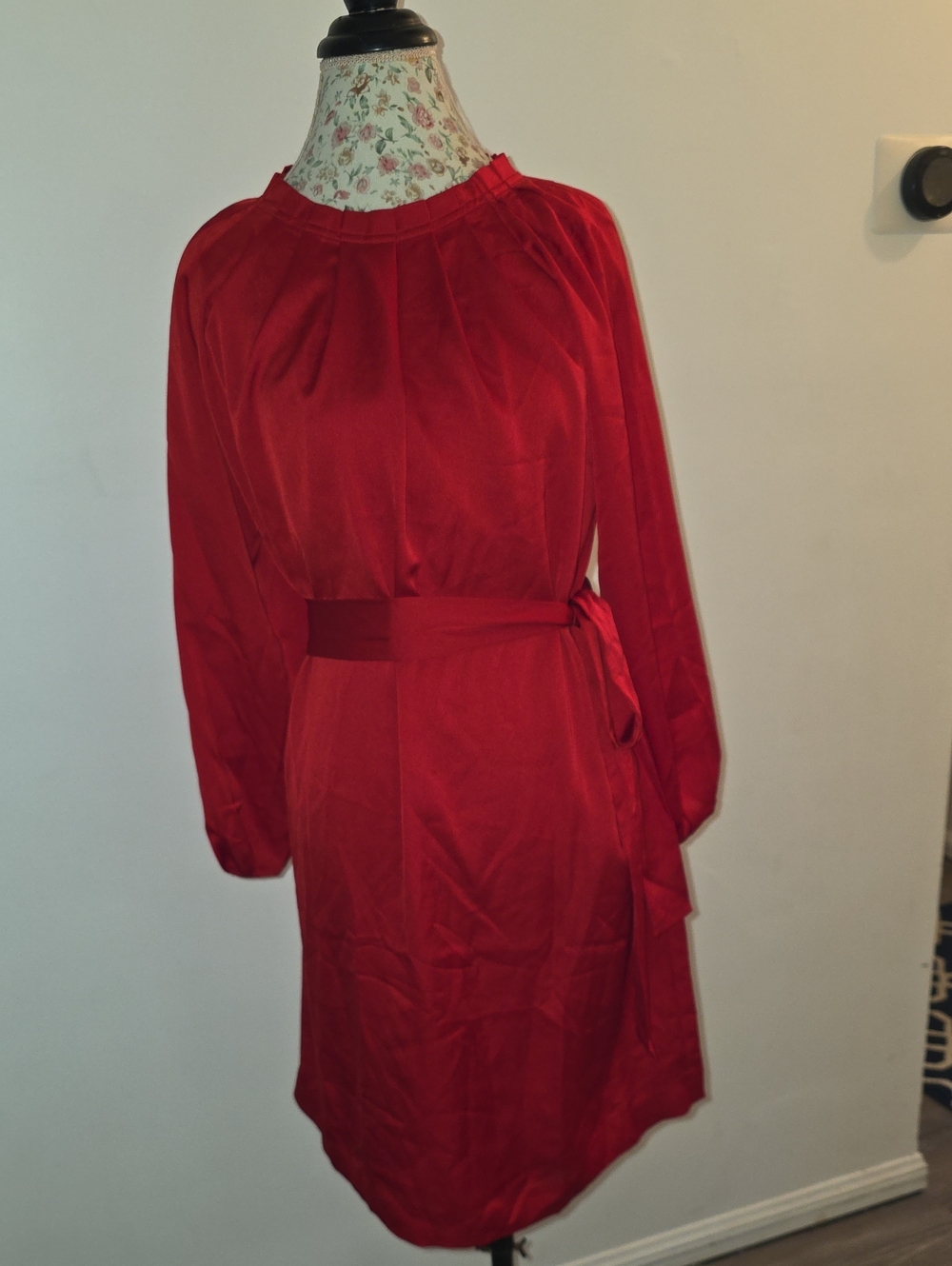 Ann Taylor Red Long-Sleeve Belted Dress